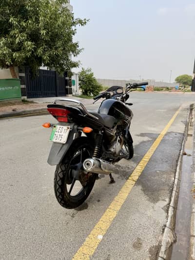Yamaha YBR-125 (2017 model)
