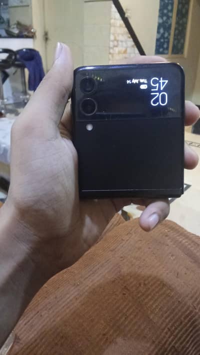 Samsung Mobile Z Flip 3