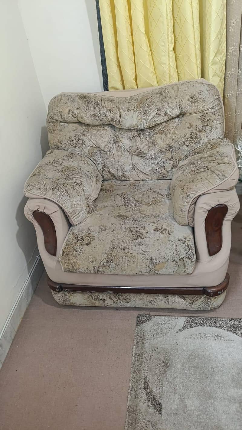 7 seatee sofa complete set 2