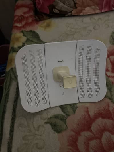 Ubiquiti LiteBeam M5 – LBE-M5-23