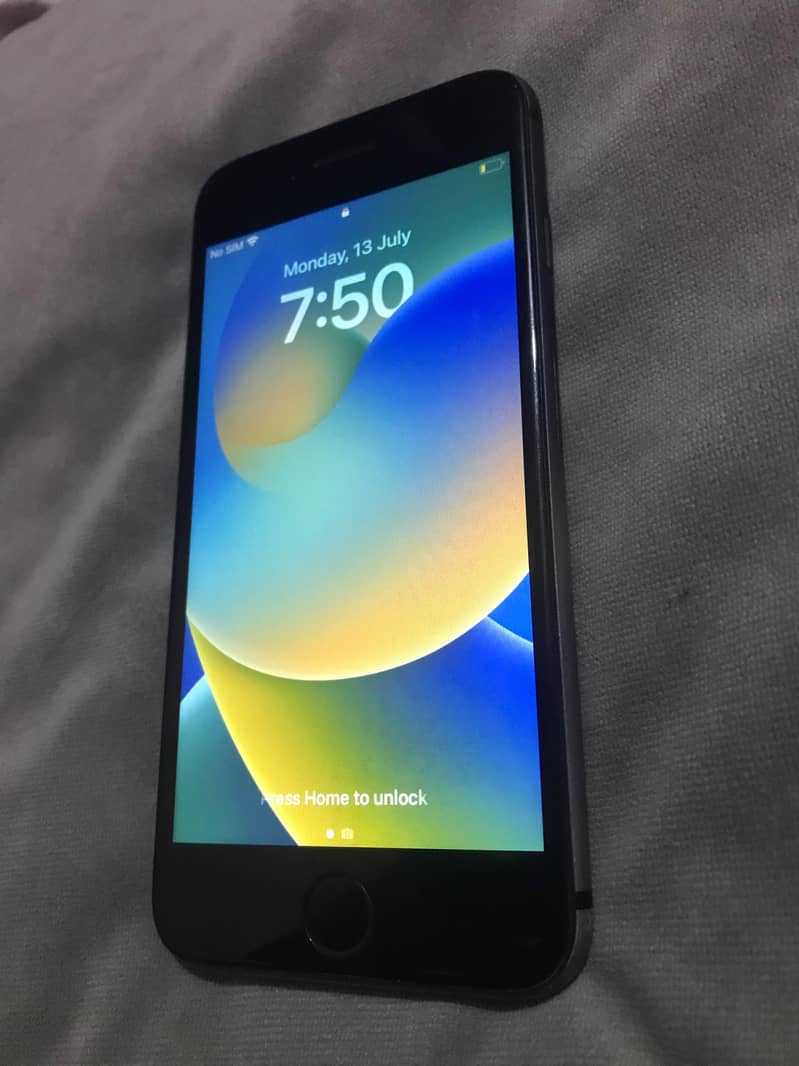 Apple iPhone 8 2