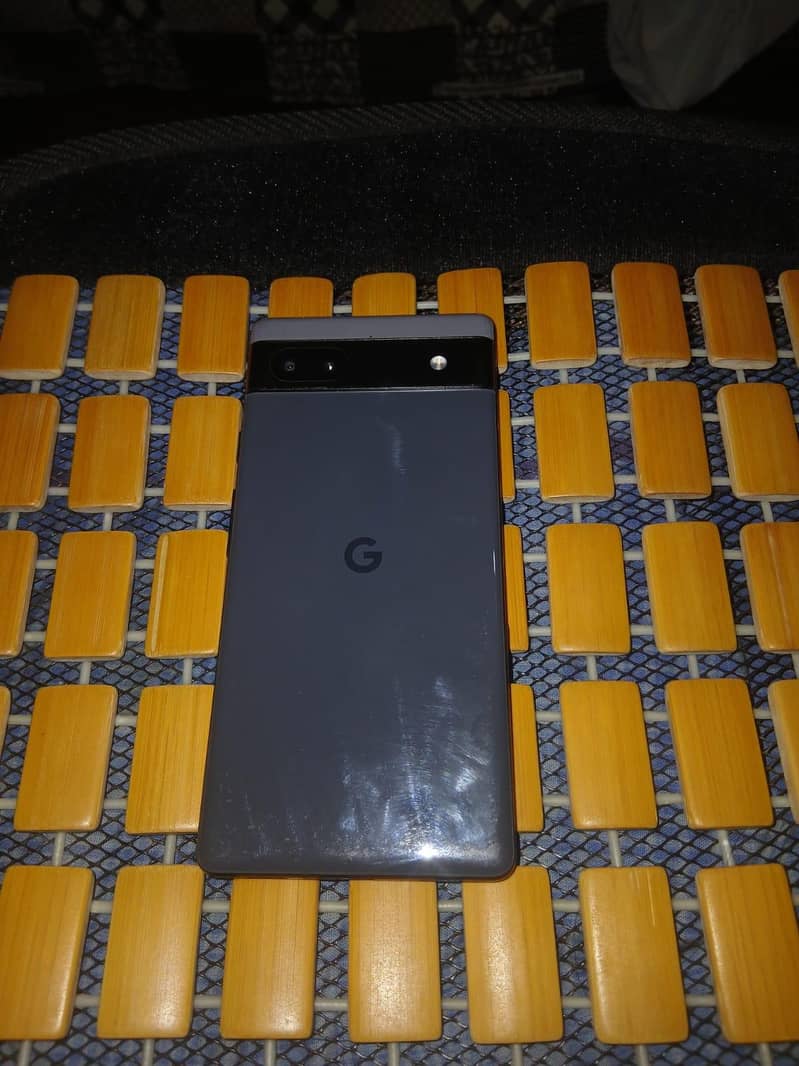 Google Pixel 6a 1