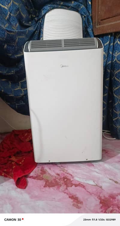 midea portable AC 1.5 220V