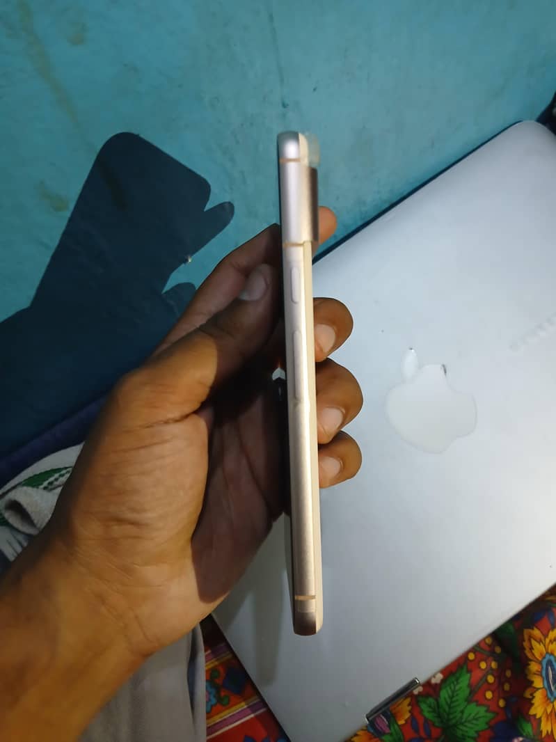 Google Pixel 8 Pro 3