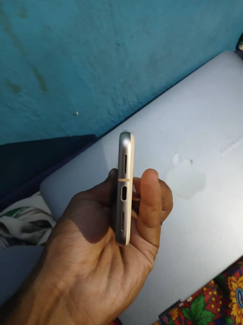 Google Pixel 8 Pro 6