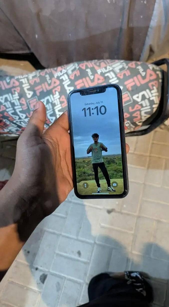 Apple iPhone 11 1