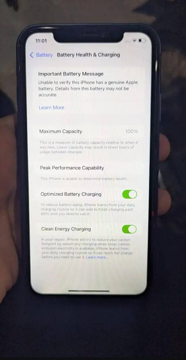 Apple iPhone 11 4