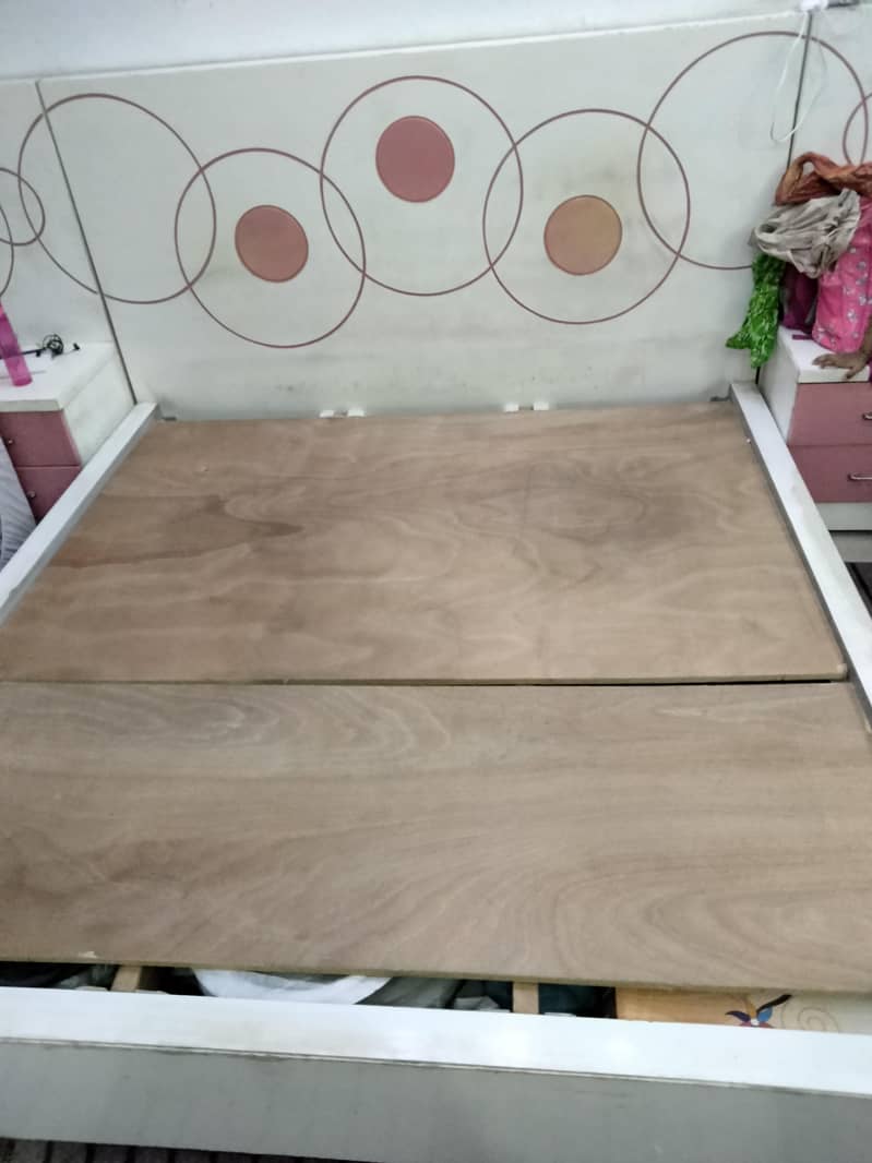 only bed with side table 1