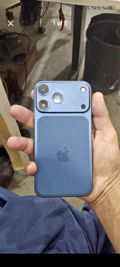 Apple iPhone XR