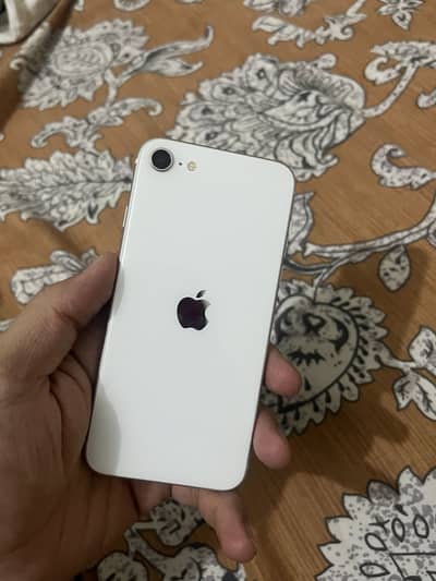 Apple iPhone SE