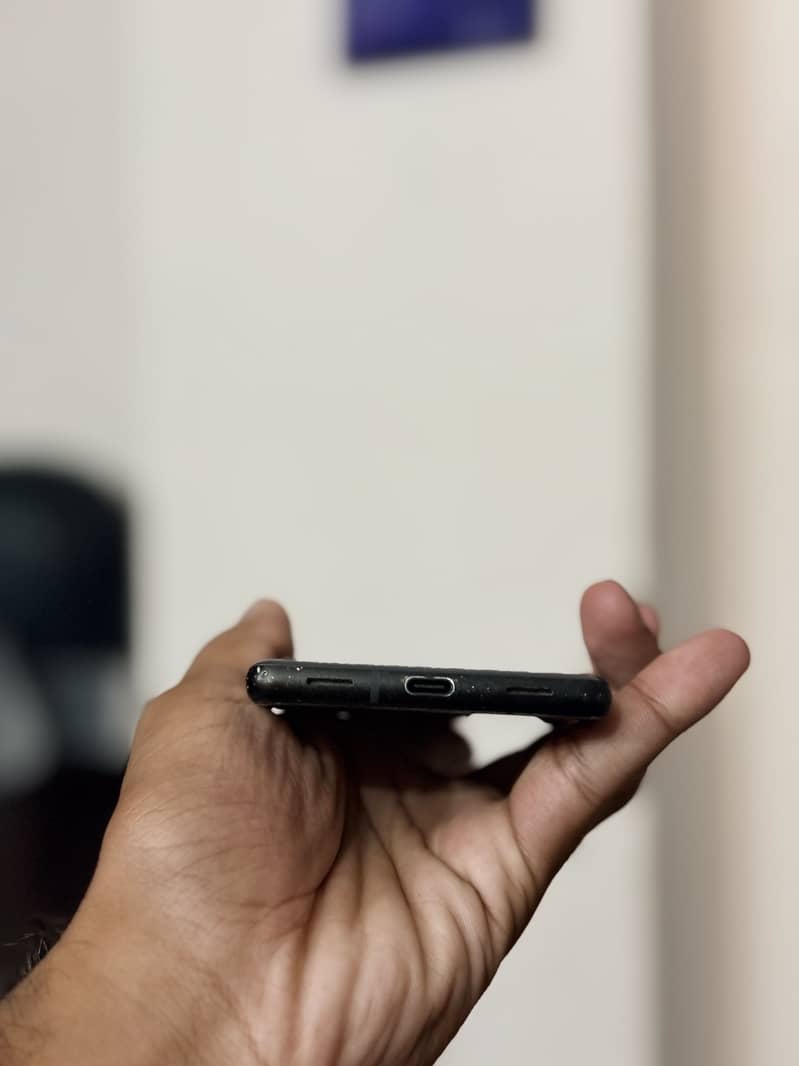 Google Pixel 6a 4