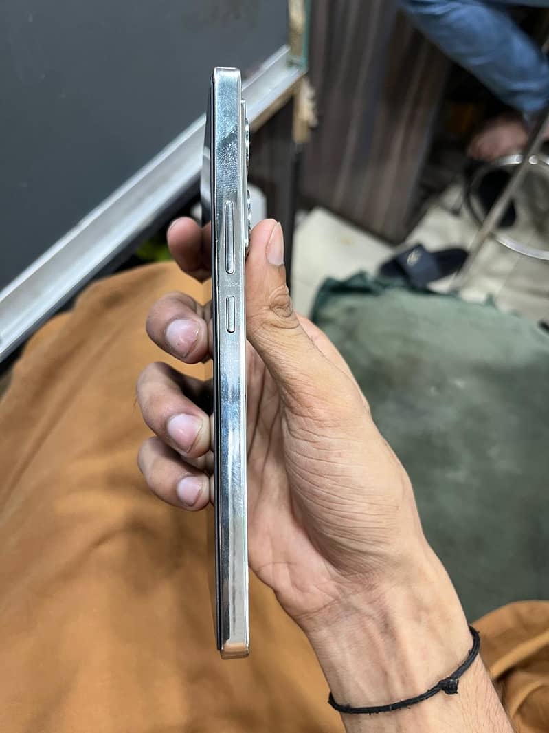 Infinix Note 40 1