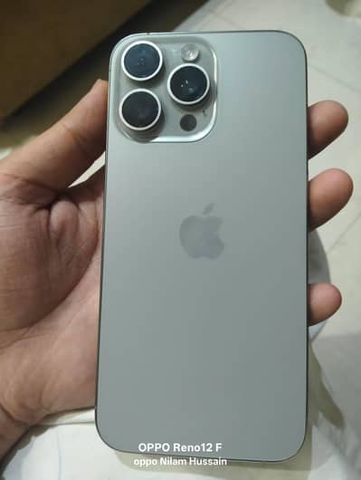 Apple iPhone 15 Pro Max icloud lock