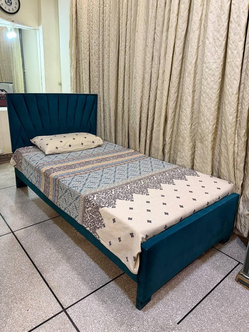 single bed 0