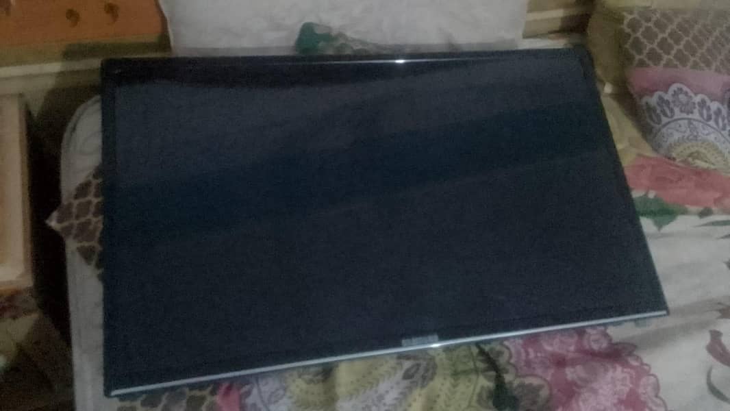 32inch LED 2