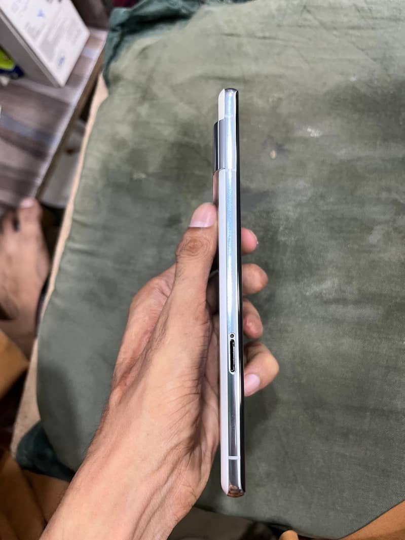 Google Pixel 7 Pro 2