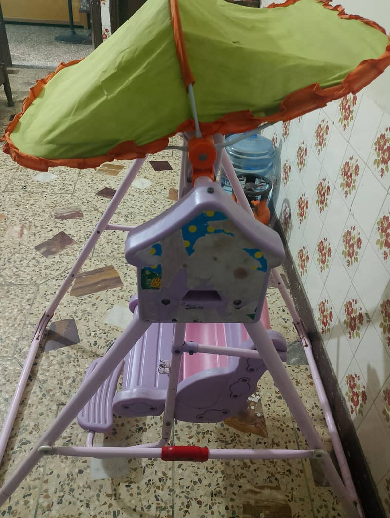 children swing 2