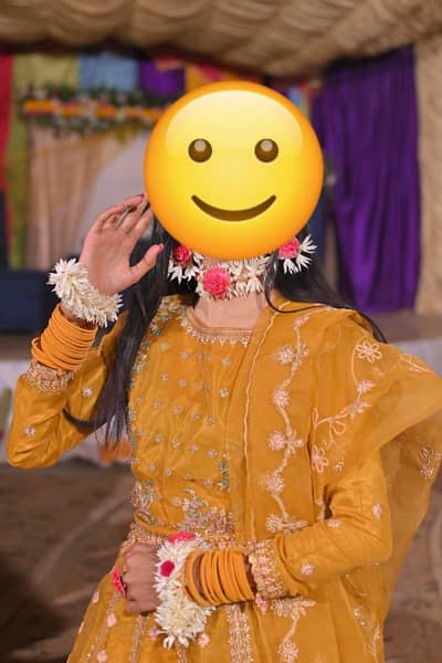 mehndi lengha