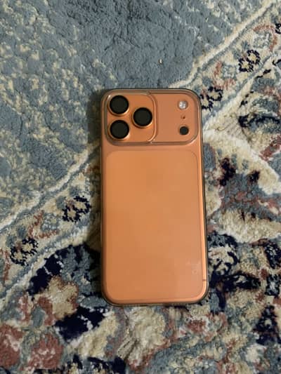 iPhone 17 Pro Max JV