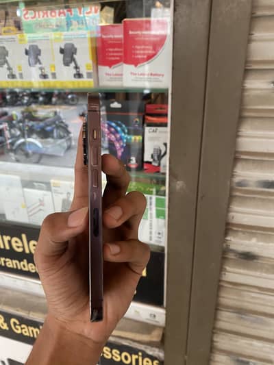 Apple iPhone 14 Pro