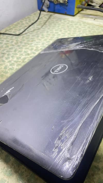 Laptop Core i5 8th generation dell