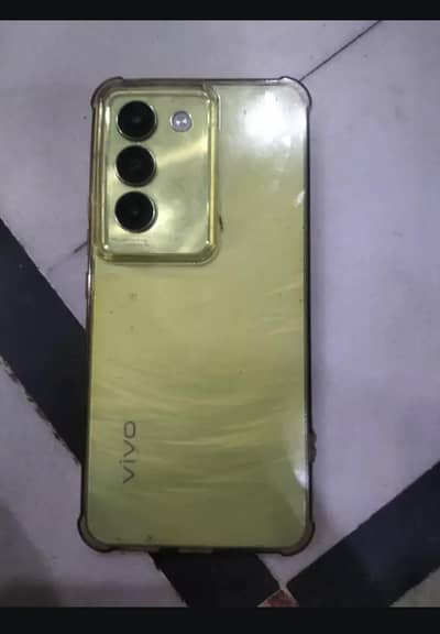 Vivo Y100