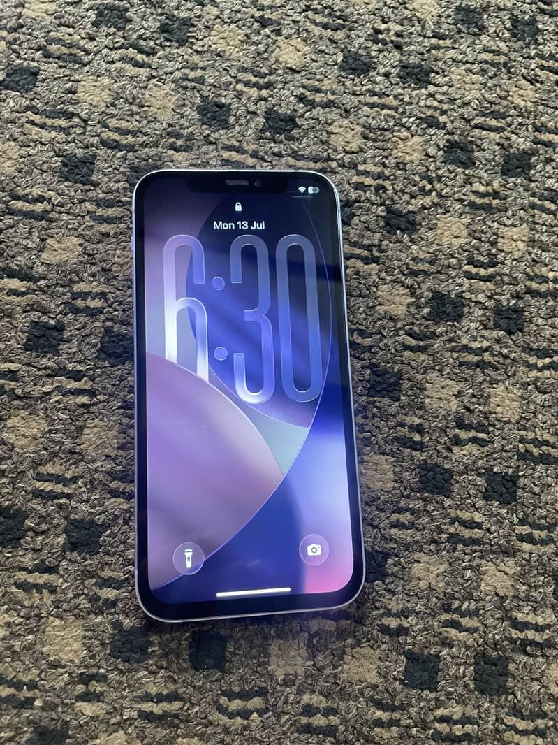 Apple iPhone 12 2