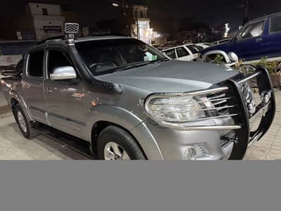 Toyota Hilux 2013