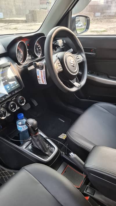 Suzuki Swift GLX CVT 2022