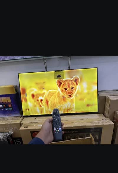 43, inch Samsung smart led tv New modal warranty