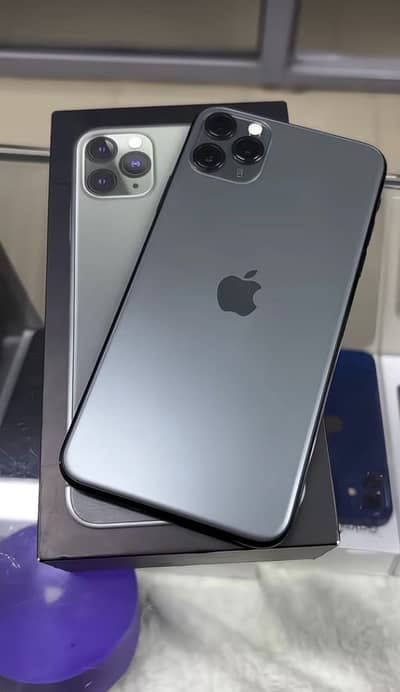 Apple iPhone 11 Pro Max with box