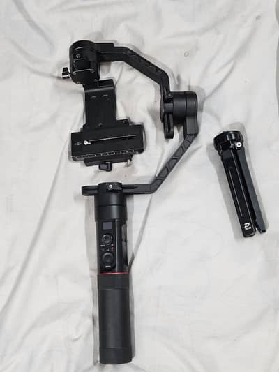 Zhiyun Crane 2