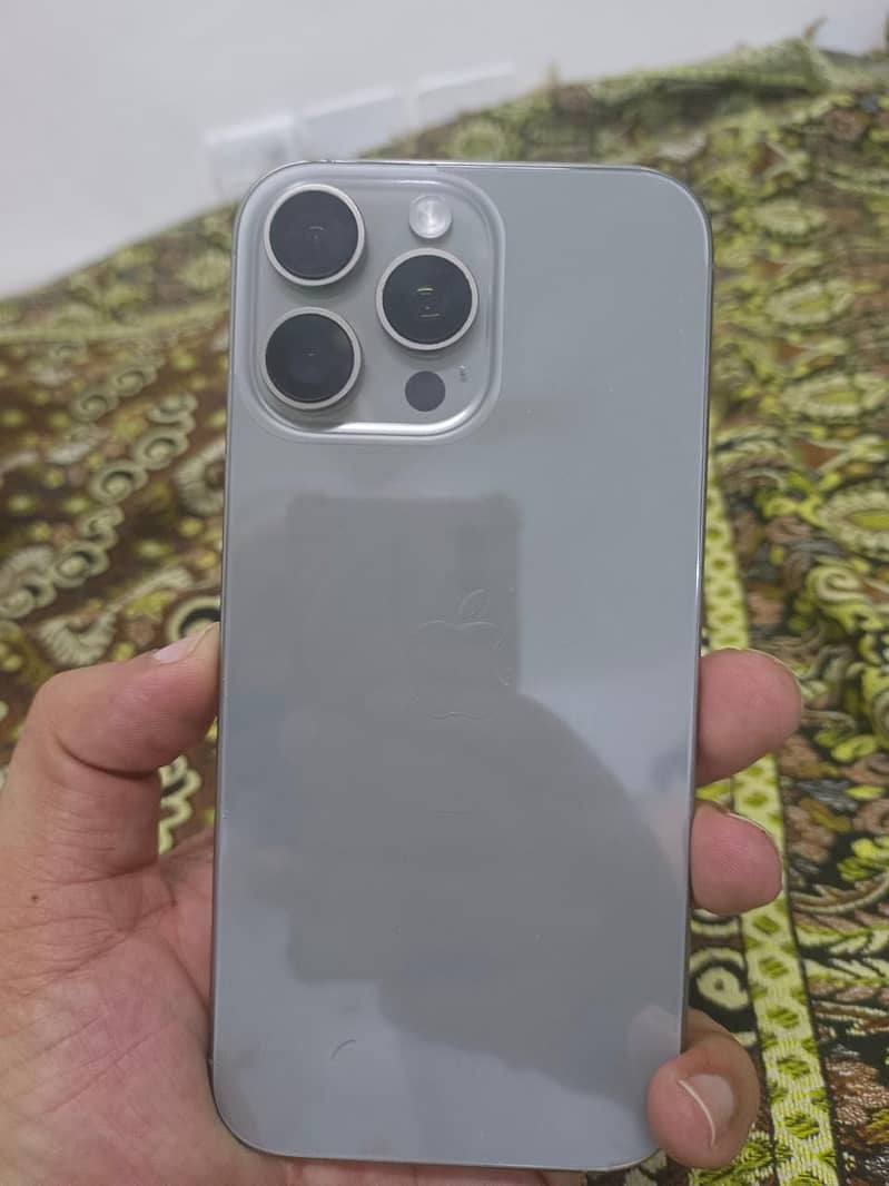 Iphone 16 pro max 2
