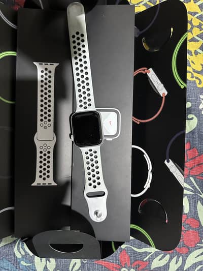 Apple watch Series 6 nike addition 44mm
