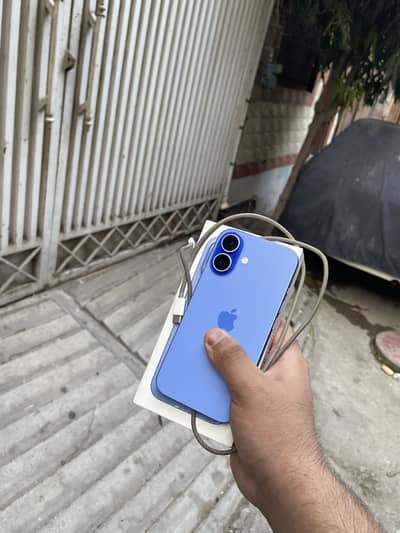 Apple iPhone 16 (Jv) urgent sale