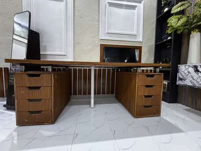 Gamming table