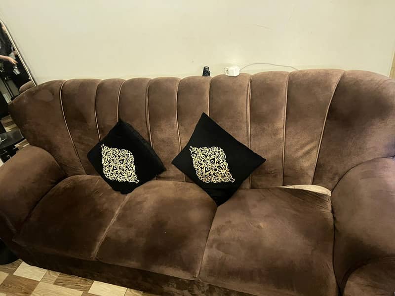 Brown Sofa Set – Good Condition 8/10 0