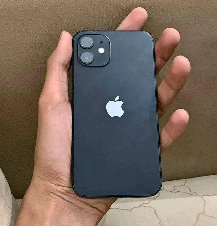 Apple iPhone 12 2