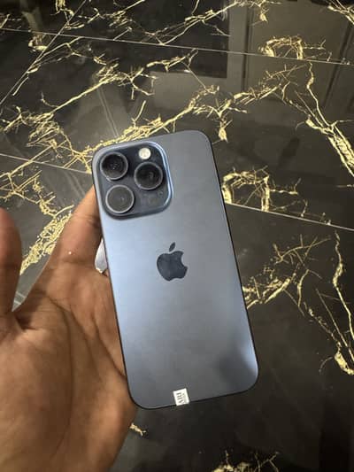 Apple iPhone 15 Pro jv
