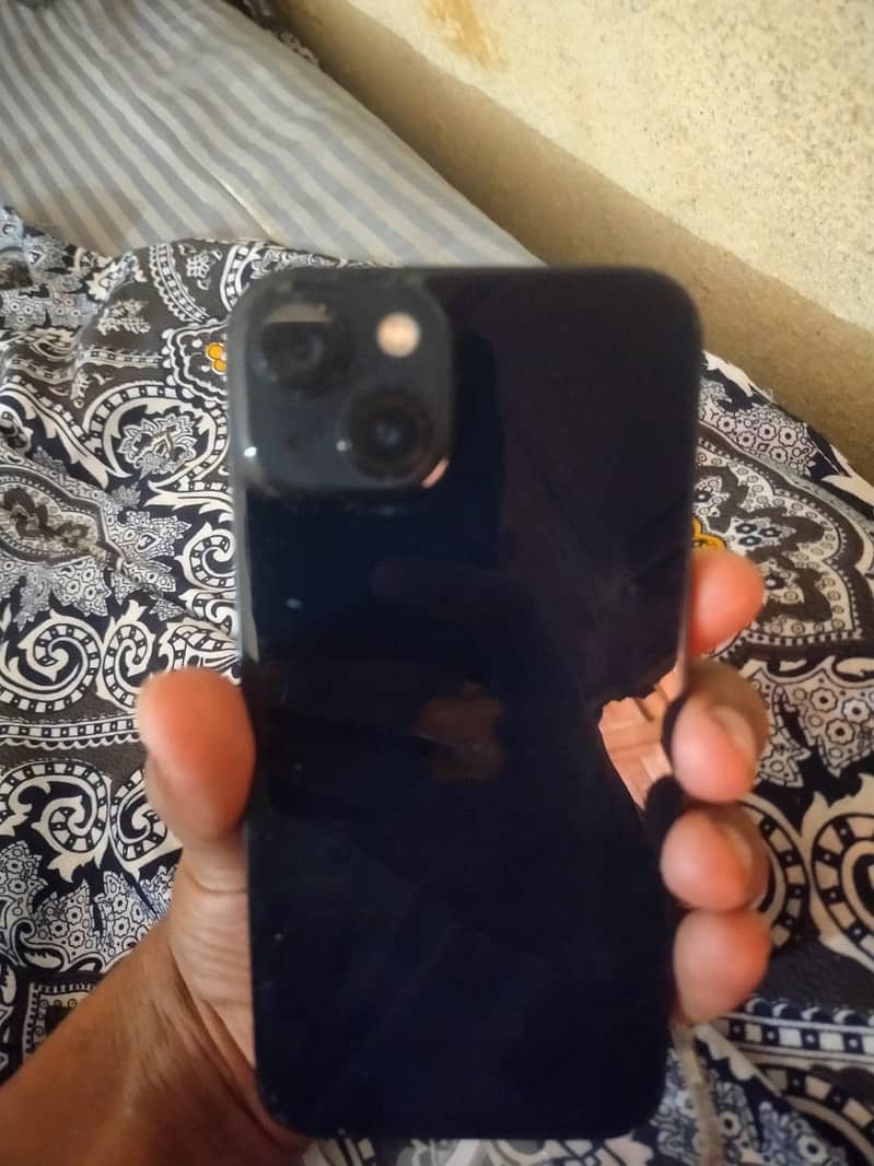 Apple iPhone 13 3