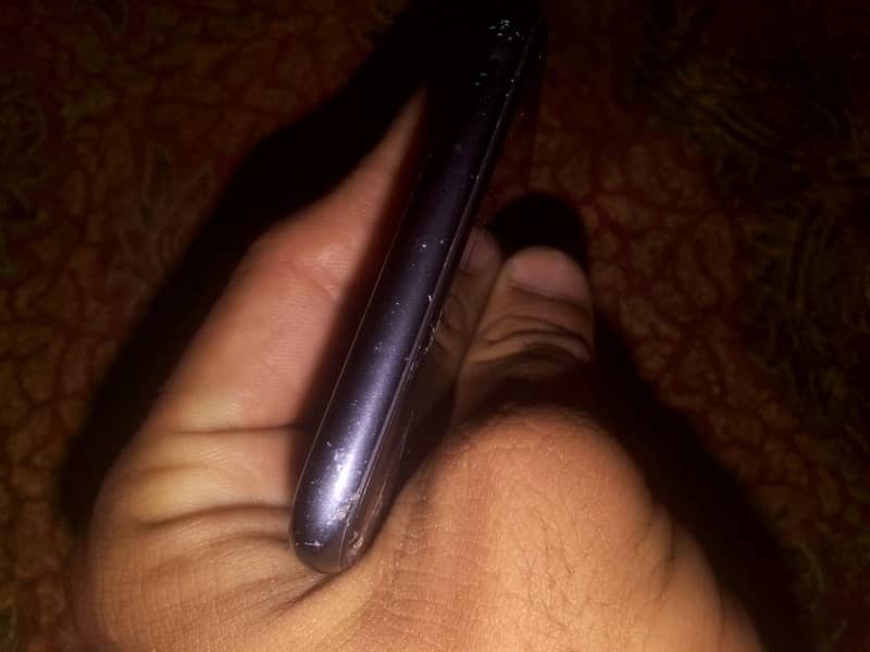 Apple iPhone 7 1