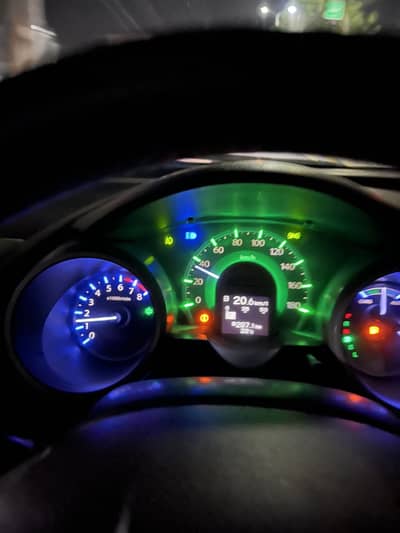 Honda FiT Hibrid Urgent final price