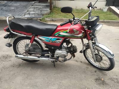 Honda CD70 2017