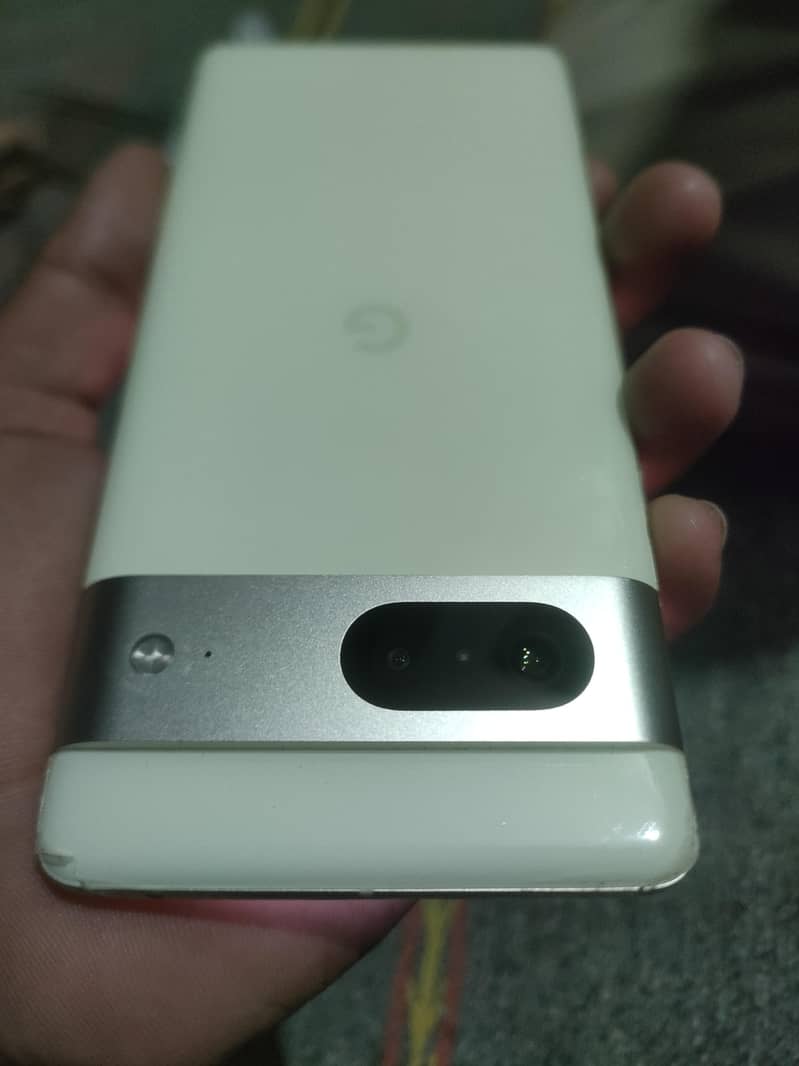 Google Pixel 7 3