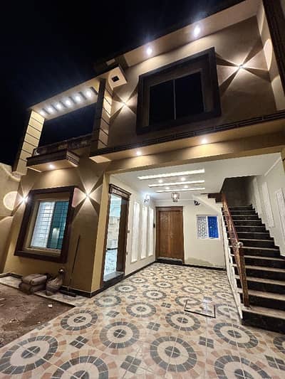 Immediately Sale Ideal 6 Marla House has landed on market in Samarzar Housing Society, Samarzar Housing Society