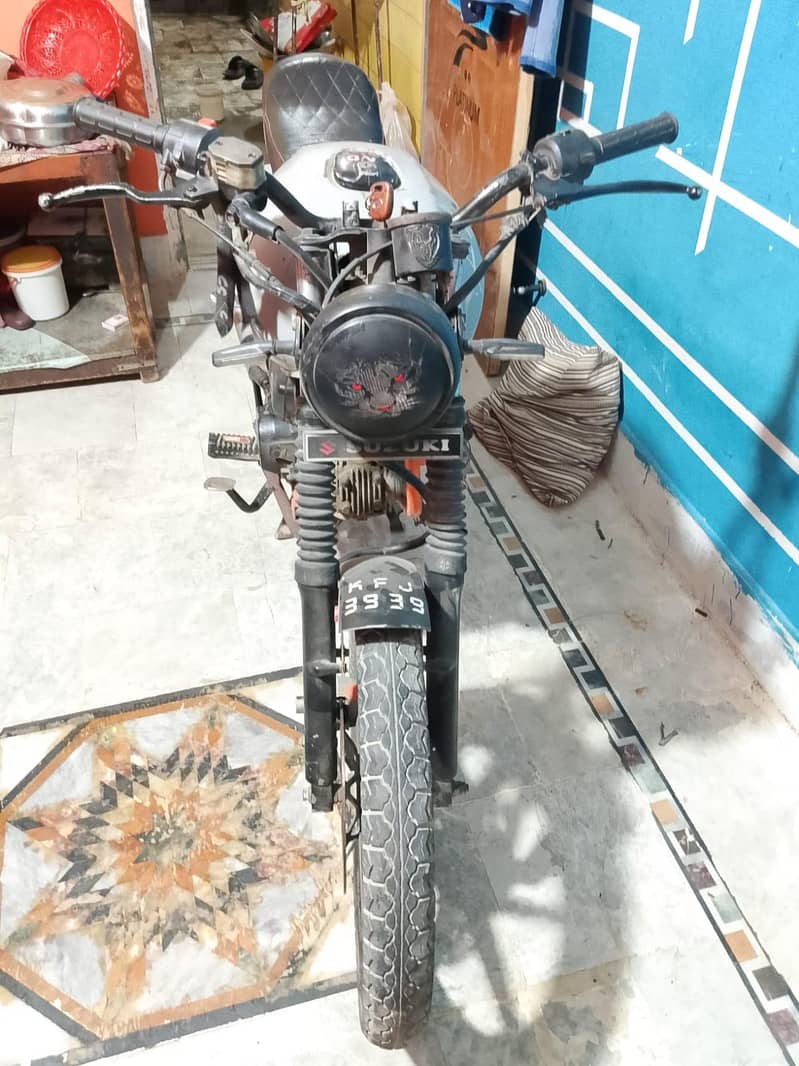 unique 100 4