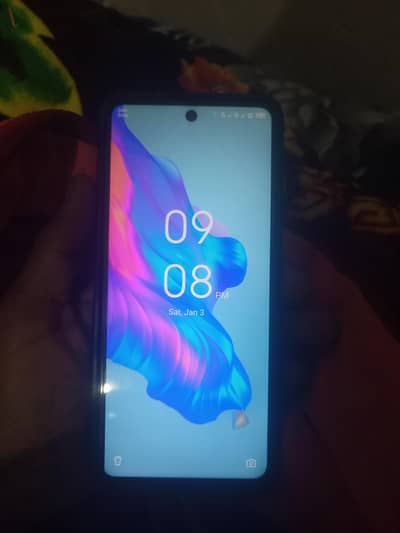 Tecno Camon 18