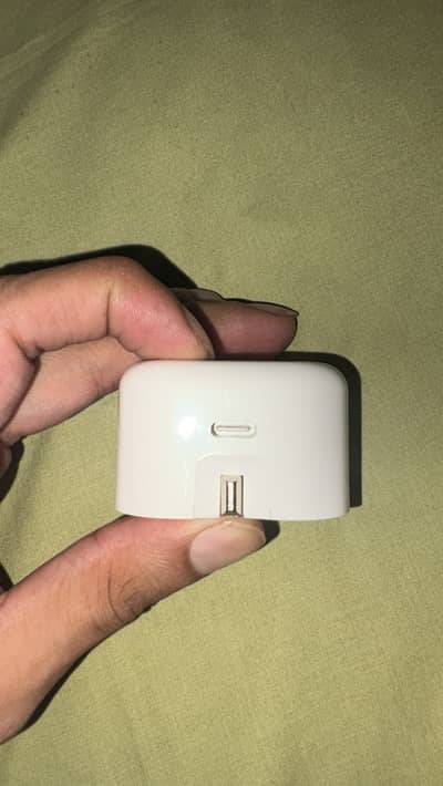 Apple Iphone 20W charger Original
