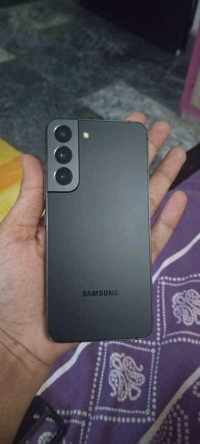 Samsung Mobile S22