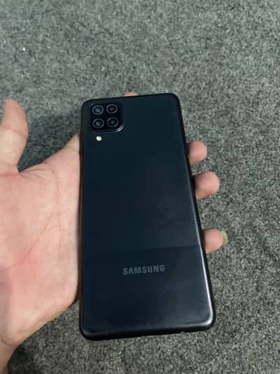 Samsung Mobile A12 4/128 motherboard need repairing